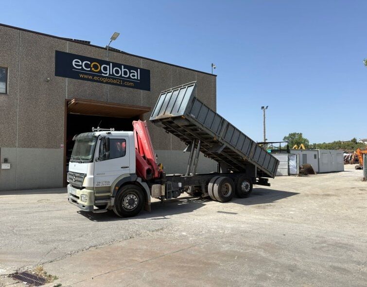 MERCEDES BENZ AXOR 2533 **FASSI F170 CRANE**